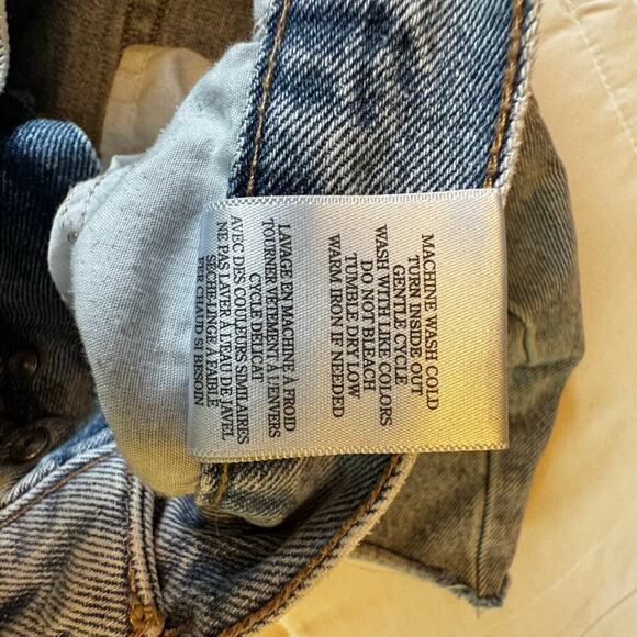 Z Supply Everyday Mid Rise Classic Wash  Button Fly Denim Shorts Woman’s Size 26 - Picture 10 of 11